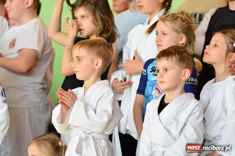 Zdjęcie w galerii na portalu naszraciborz.pl: Ju-Jitsu sportowe królowało dziś w Kuźni Raciborskiej wiadomości z regionu