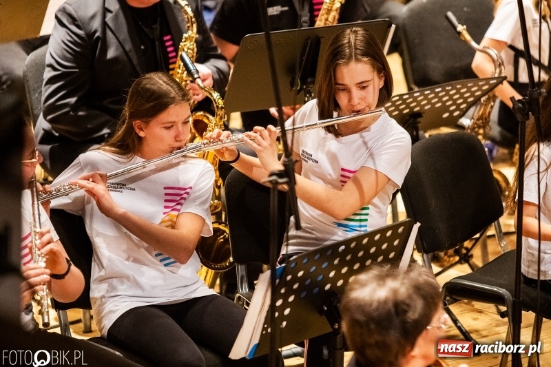 Zdjęcie w galerii na portalu naszraciborz.pl: Na ten koncert w Raciborzu trudno było się dostać [WIDEO]  wiadomości z regionu