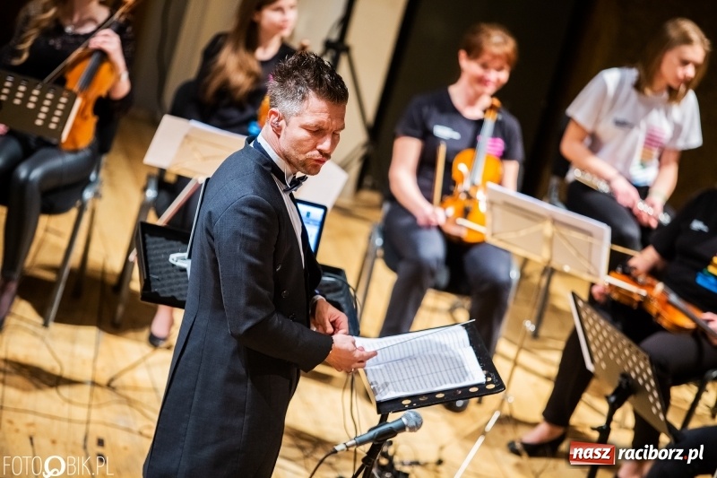 Zdjęcie w galerii na portalu naszraciborz.pl: Na ten koncert w Raciborzu trudno było się dostać [WIDEO]  wiadomości z regionu