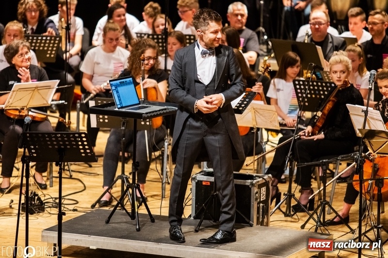 Zdjęcie w galerii na portalu naszraciborz.pl: Na ten koncert w Raciborzu trudno było się dostać [WIDEO]  wiadomości z regionu