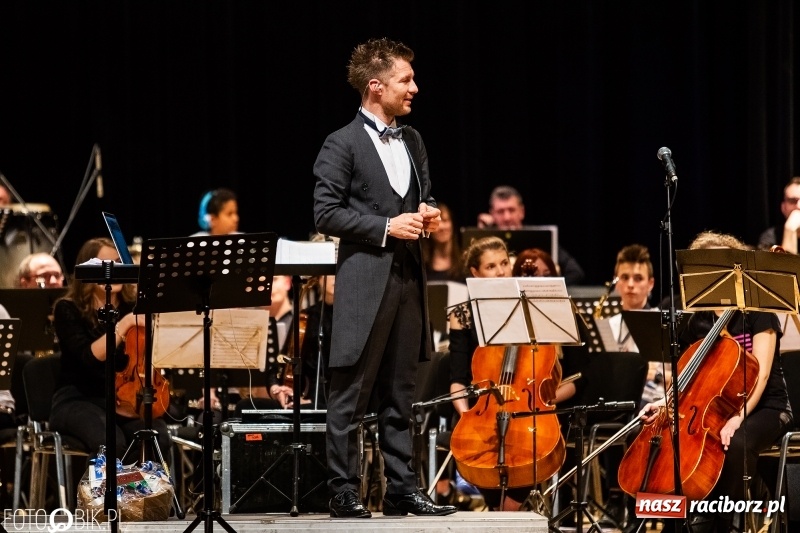 Zdjęcie w galerii na portalu naszraciborz.pl: Na ten koncert w Raciborzu trudno było się dostać [WIDEO]  wiadomości z regionu