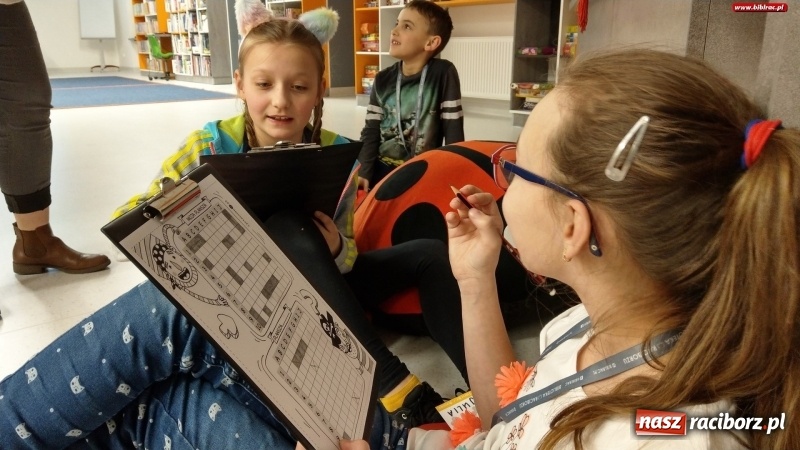 Zdjęcie w galerii na portalu naszraciborz.pl: Ahoj, przygodo! Piracka Noc z Andersenem w bibliotece wiadomości z regionu