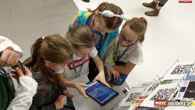 Zdjęcie w galerii na portalu naszraciborz.pl: Ahoj, przygodo! Piracka Noc z Andersenem w bibliotece wiadomości z regionu