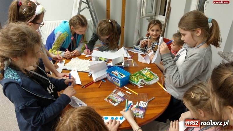 Zdjęcie w galerii na portalu naszraciborz.pl: Ahoj, przygodo! Piracka Noc z Andersenem w bibliotece wiadomości z regionu