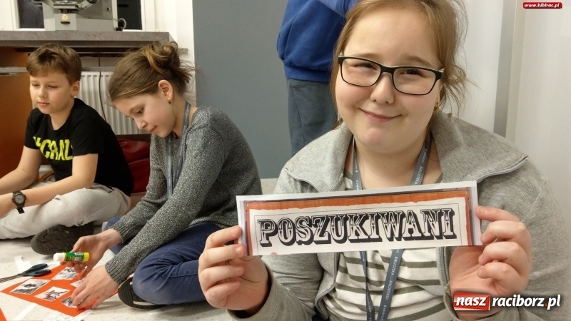 Zdjęcie w galerii na portalu naszraciborz.pl: Ahoj, przygodo! Piracka Noc z Andersenem w bibliotece wiadomości z regionu