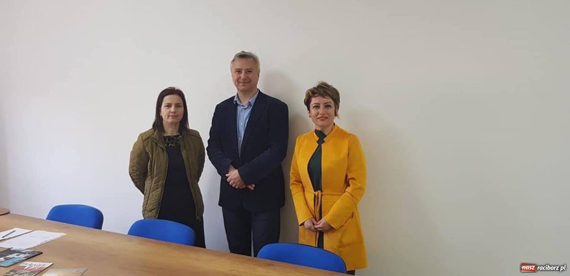 Zdjęcie w galerii na portalu naszraciborz.pl: Dyrektor Instytutu Neofilologii raciborskiej PWSZ na stypendium w Albanii wiadomości z regionu