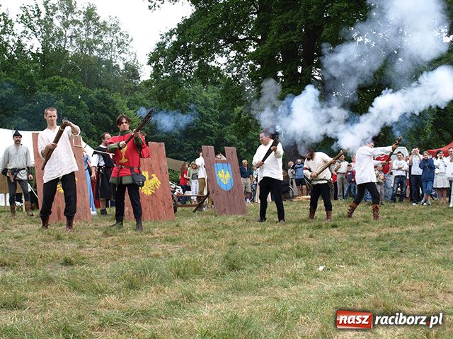 Zdjęcie w galerii na portalu naszraciborz.pl: Cenna książka już wkrótce wiadomości z regionu