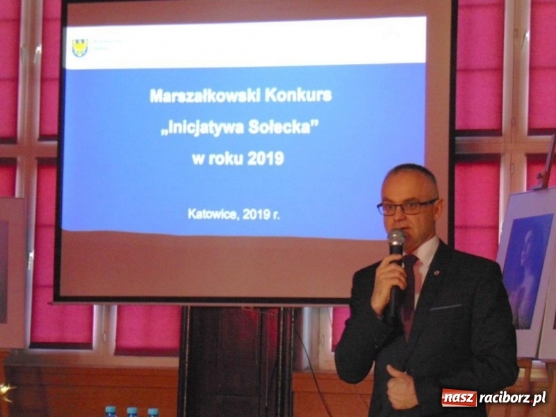 Zdjęcie w galerii na portalu naszraciborz.pl: W I LO dyskutowali o Inicjatywie Sołeckiej wiadomości z regionu