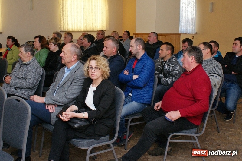 Zdjęcie w galerii na portalu naszraciborz.pl: Gazyfikacja w Sudole. Prezydent spotkał się z mieszkańcami dzielnicy wiadomości z regionu