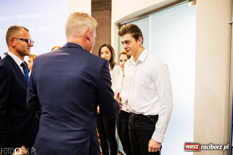 Zdjęcie w galerii na portalu naszraciborz.pl: CKZiU numer 1 podsumowało projekt Mobilni i kreatywni na europejskim rynku pracy wiadomości z regionu