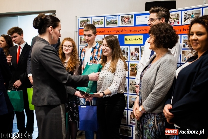 Zdjęcie w galerii na portalu naszraciborz.pl: CKZiU numer 1 podsumowało projekt Mobilni i kreatywni na europejskim rynku pracy wiadomości z regionu