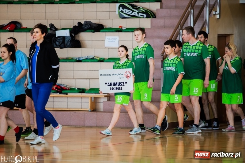 Zdjęcie w galerii na portalu naszraciborz.pl: 17. edycja Śląskiego Turnieju Badmintona Olimpiad Specjalnych wiadomości z regionu