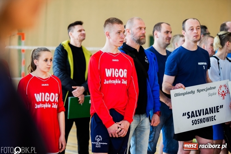 Zdjęcie w galerii na portalu naszraciborz.pl: 17. edycja Śląskiego Turnieju Badmintona Olimpiad Specjalnych wiadomości z regionu