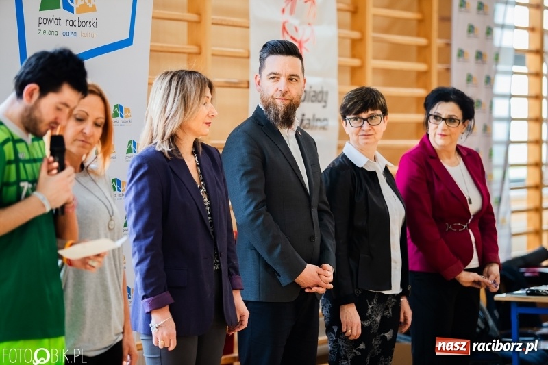 Zdjęcie w galerii na portalu naszraciborz.pl: 17. edycja Śląskiego Turnieju Badmintona Olimpiad Specjalnych wiadomości z regionu