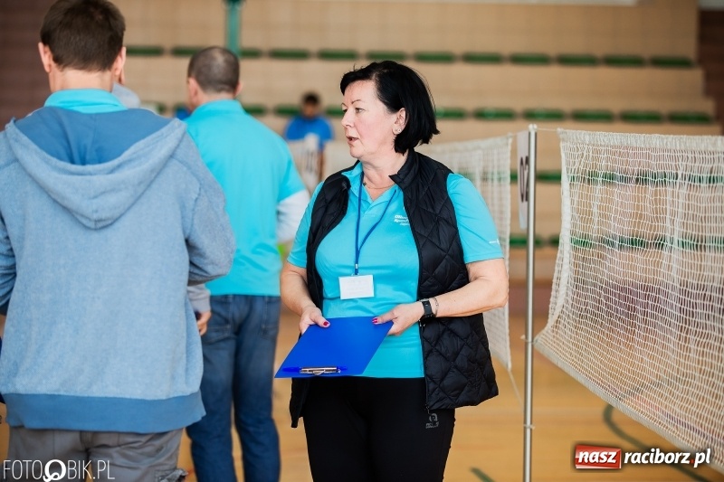 Zdjęcie w galerii na portalu naszraciborz.pl: 17. edycja Śląskiego Turnieju Badmintona Olimpiad Specjalnych wiadomości z regionu