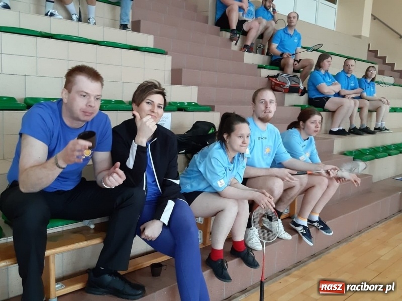 Zdjęcie w galerii na portalu naszraciborz.pl: 17. edycja Śląskiego Turnieju Badmintona Olimpiad Specjalnych wiadomości z regionu