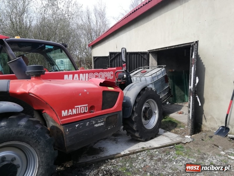 Zdjęcie w galerii na portalu naszraciborz.pl: Bomba w centrum wsi przestała tykać! Ogromne koszty operacji wiadomości z regionu