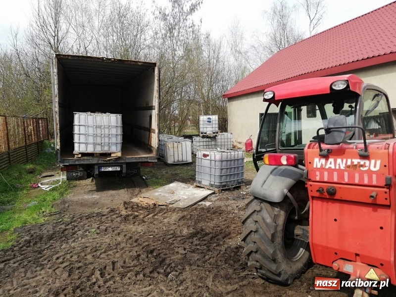 Zdjęcie w galerii na portalu naszraciborz.pl: Bomba w centrum wsi przestała tykać! Ogromne koszty operacji wiadomości z regionu