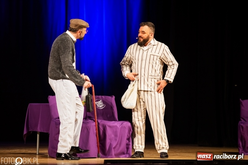 Zdjęcie w galerii na portalu naszraciborz.pl: Kabaret Młodych Panów z nowym programem w Raciborskim Centrum Kultury wiadomości z regionu