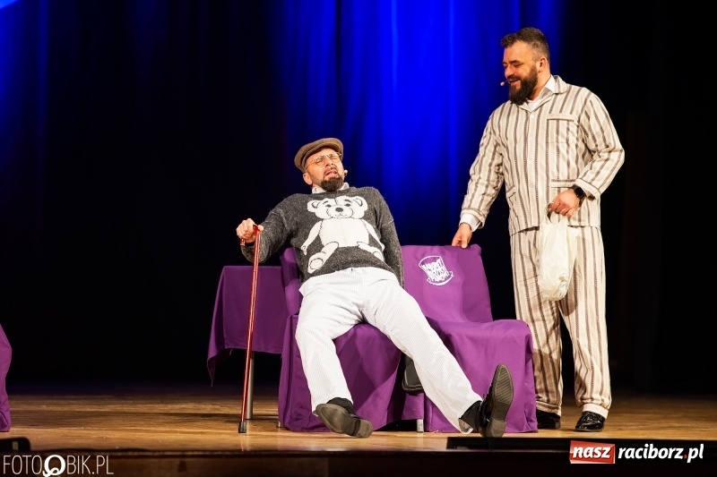 Zdjęcie w galerii na portalu naszraciborz.pl: Kabaret Młodych Panów z nowym programem w Raciborskim Centrum Kultury wiadomości z regionu