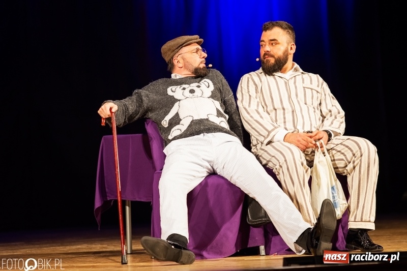 Zdjęcie w galerii na portalu naszraciborz.pl: Kabaret Młodych Panów z nowym programem w Raciborskim Centrum Kultury wiadomości z regionu