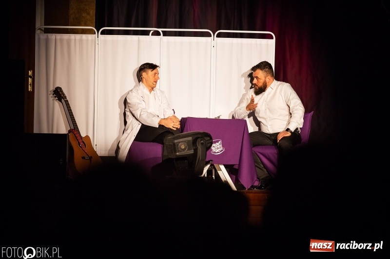 Zdjęcie w galerii na portalu naszraciborz.pl: Kabaret Młodych Panów z nowym programem w Raciborskim Centrum Kultury wiadomości z regionu