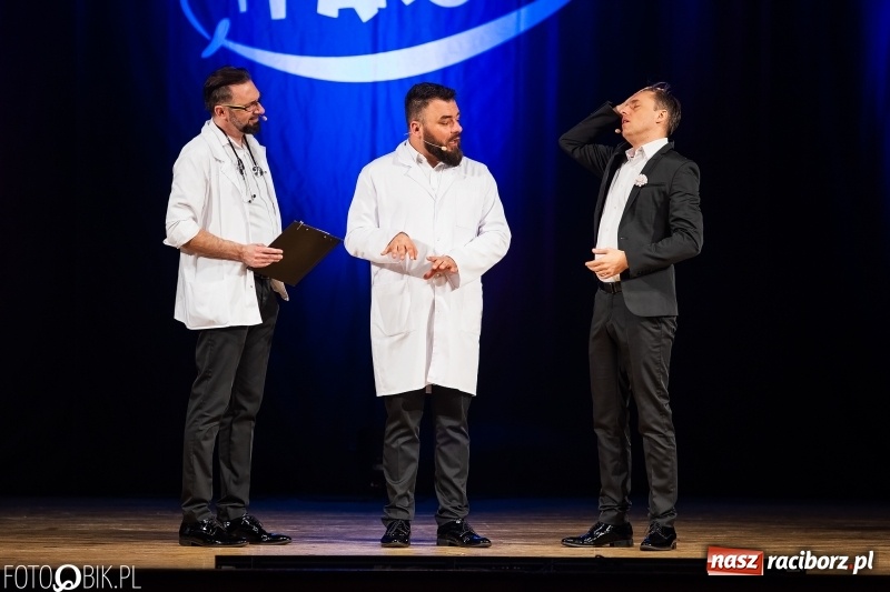 Zdjęcie w galerii na portalu naszraciborz.pl: Kabaret Młodych Panów z nowym programem w Raciborskim Centrum Kultury wiadomości z regionu