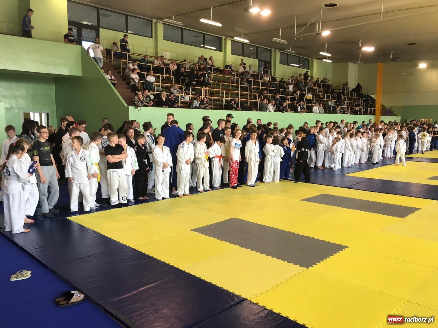 Zdjęcie w galerii na portalu naszraciborz.pl: Dobry start Łamatorów w Kuźni Raciborskiej wiadomości z regionu