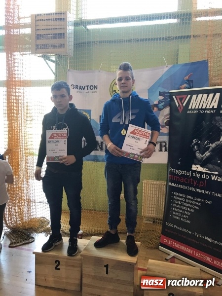 Zdjęcie w galerii na portalu naszraciborz.pl: Dobry start Łamatorów w Kuźni Raciborskiej wiadomości z regionu