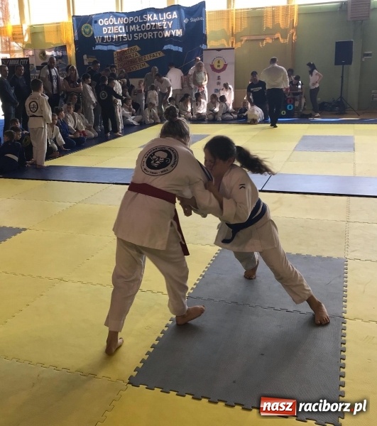 Zdjęcie w galerii na portalu naszraciborz.pl: Dobry start Łamatorów w Kuźni Raciborskiej wiadomości z regionu