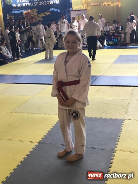 Zdjęcie w galerii na portalu naszraciborz.pl: Dobry start Łamatorów w Kuźni Raciborskiej wiadomości z regionu