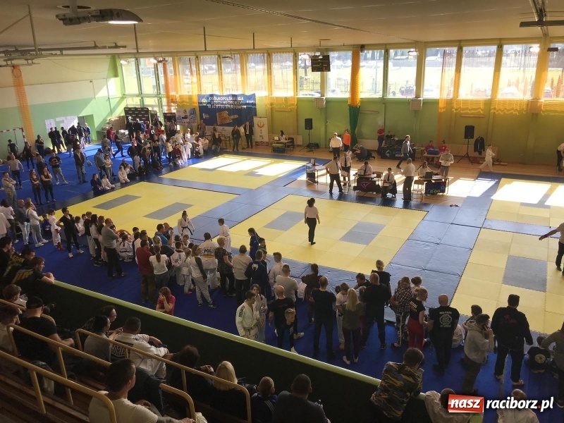 Zdjęcie w galerii na portalu naszraciborz.pl: Dobry start Łamatorów w Kuźni Raciborskiej wiadomości z regionu