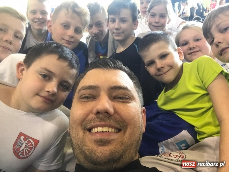 Zdjęcie w galerii na portalu naszraciborz.pl: Dobry start Łamatorów w Kuźni Raciborskiej wiadomości z regionu