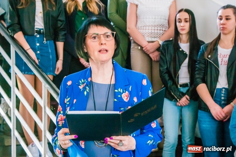 Zdjęcie w galerii na portalu naszraciborz.pl: W PWSZ odbył się I Festiwal Książki Naukowej  wiadomości z regionu