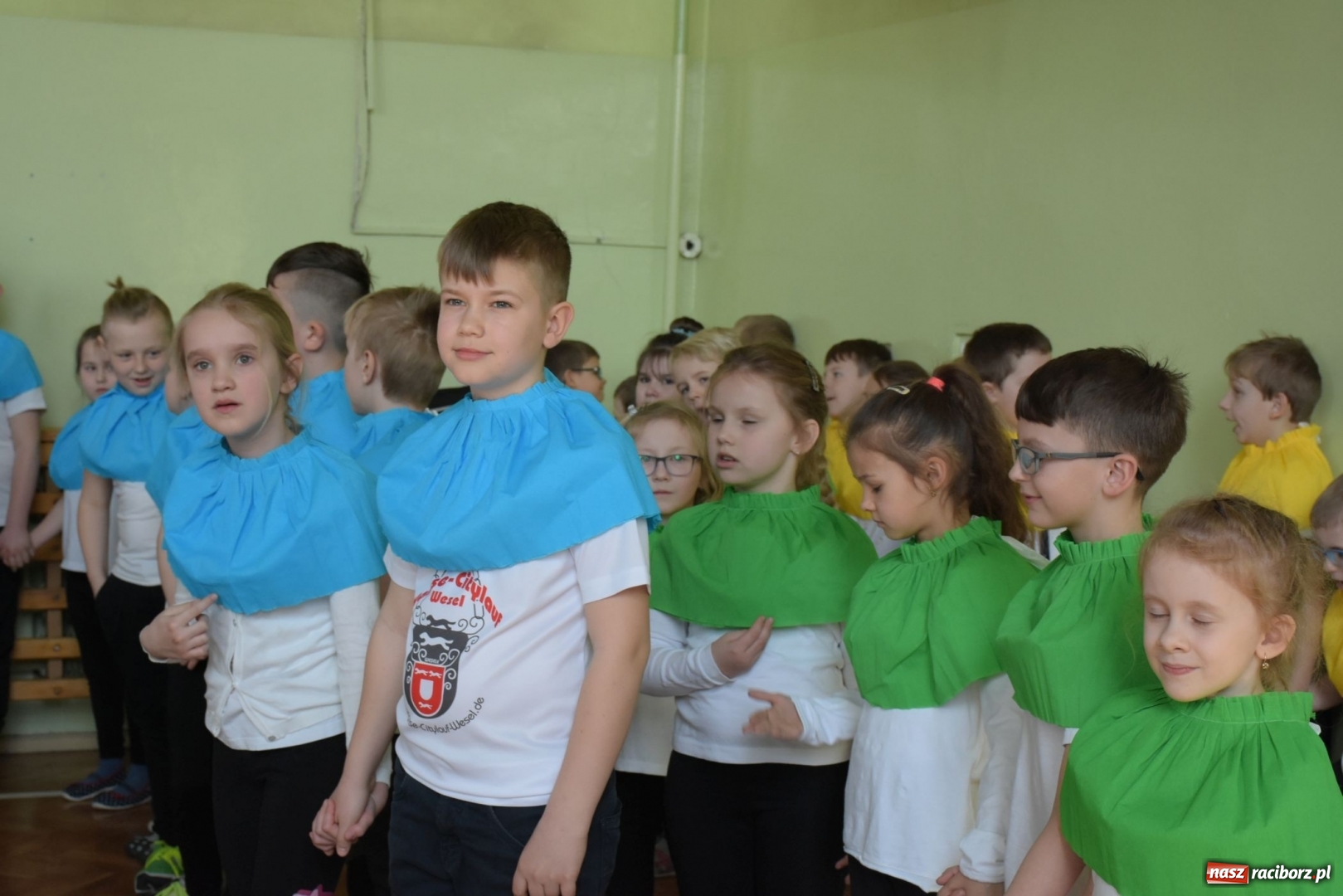 Zdjęcie w galerii na portalu naszraciborz.pl: W zdrowym ciele zdrowy duch – międzynarodowy projekt w Szkole w Tworkowie wiadomości z regionu