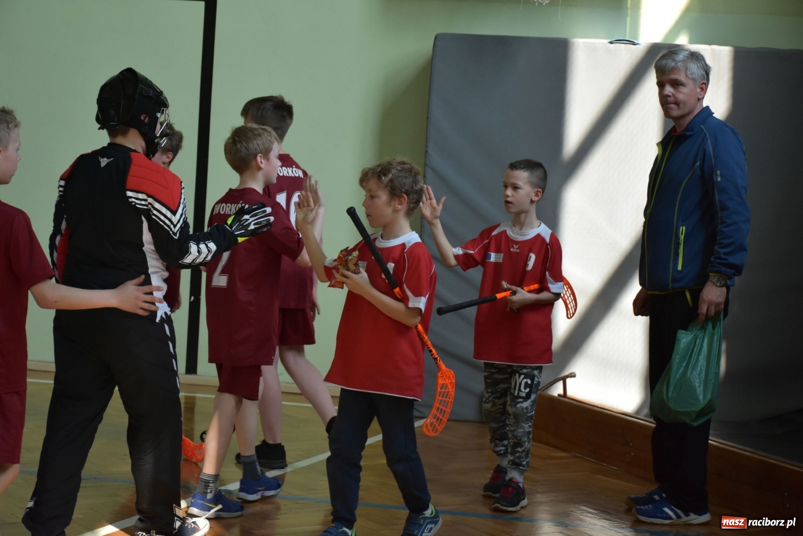 Zdjęcie w galerii na portalu naszraciborz.pl: W zdrowym ciele zdrowy duch – międzynarodowy projekt w Szkole w Tworkowie wiadomości z regionu