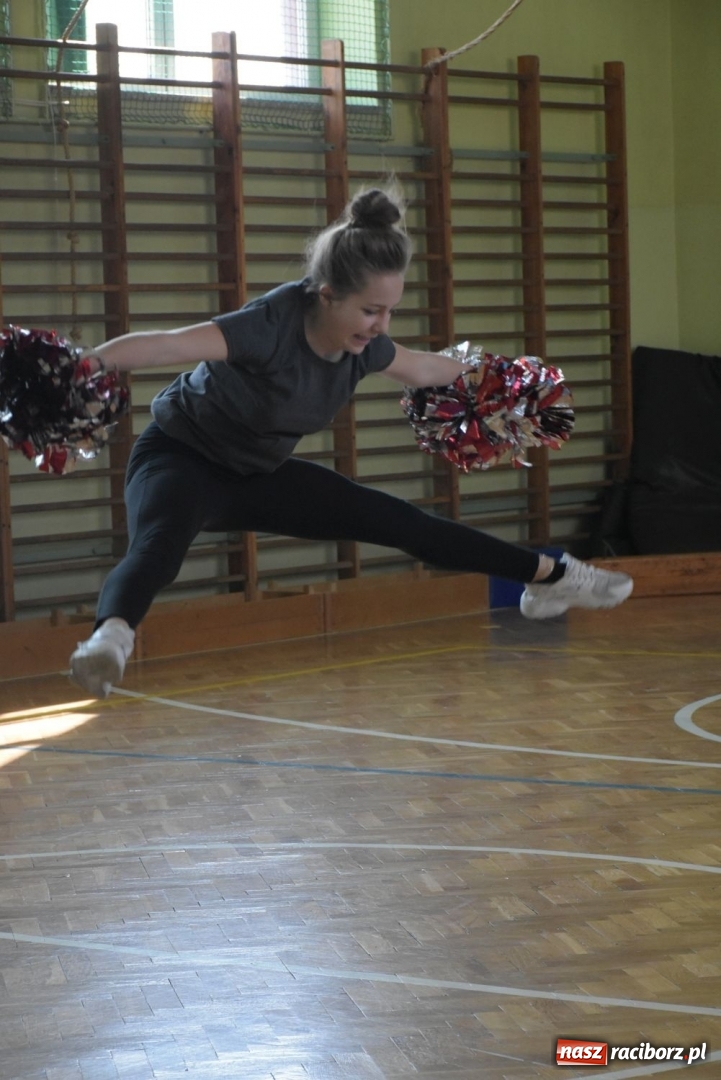 Zdjęcie w galerii na portalu naszraciborz.pl: W zdrowym ciele zdrowy duch – międzynarodowy projekt w Szkole w Tworkowie wiadomości z regionu