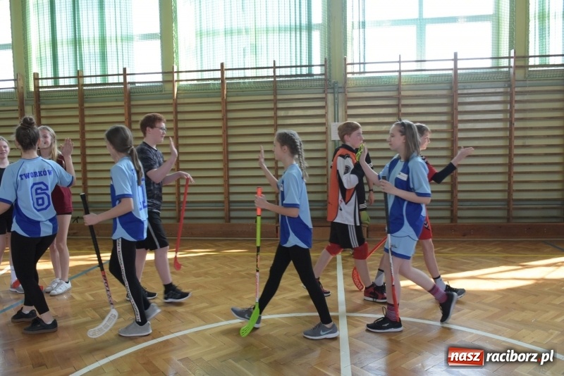 Zdjęcie w galerii na portalu naszraciborz.pl: W zdrowym ciele zdrowy duch – międzynarodowy projekt w Szkole w Tworkowie wiadomości z regionu