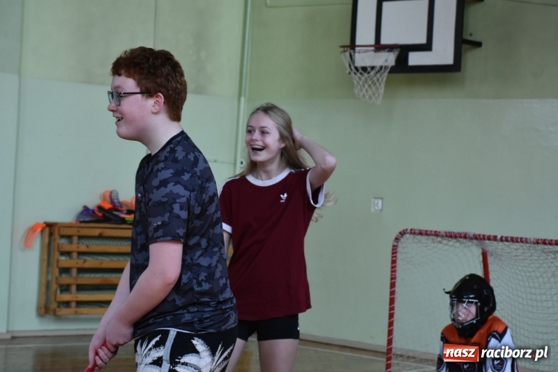 Zdjęcie w galerii na portalu naszraciborz.pl: W zdrowym ciele zdrowy duch – międzynarodowy projekt w Szkole w Tworkowie wiadomości z regionu