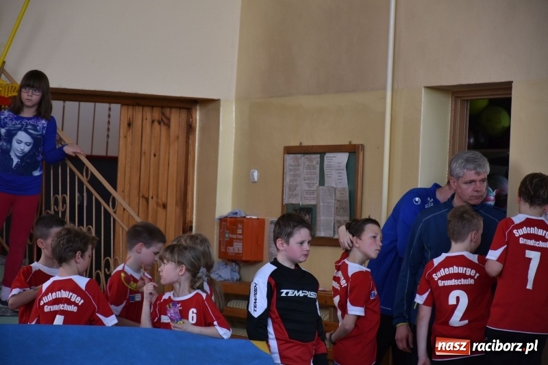 Zdjęcie w galerii na portalu naszraciborz.pl: W zdrowym ciele zdrowy duch – międzynarodowy projekt w Szkole w Tworkowie wiadomości z regionu