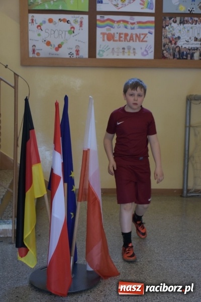 Zdjęcie w galerii na portalu naszraciborz.pl: W zdrowym ciele zdrowy duch – międzynarodowy projekt w Szkole w Tworkowie wiadomości z regionu