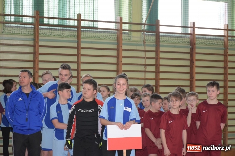 Zdjęcie w galerii na portalu naszraciborz.pl: W zdrowym ciele zdrowy duch – międzynarodowy projekt w Szkole w Tworkowie wiadomości z regionu