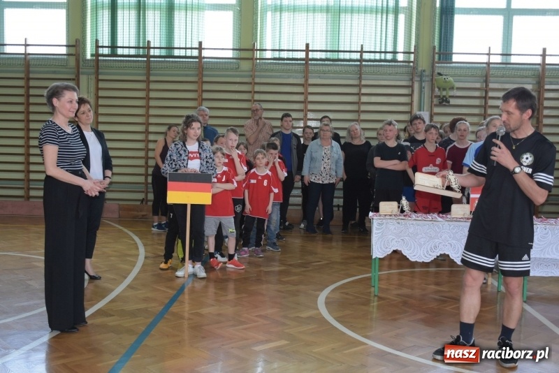 Zdjęcie w galerii na portalu naszraciborz.pl: W zdrowym ciele zdrowy duch – międzynarodowy projekt w Szkole w Tworkowie wiadomości z regionu