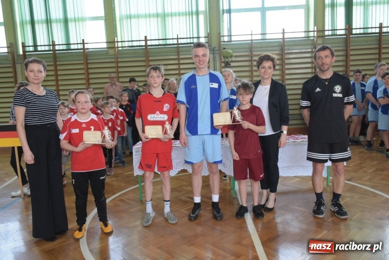 Zdjęcie w galerii na portalu naszraciborz.pl: W zdrowym ciele zdrowy duch – międzynarodowy projekt w Szkole w Tworkowie wiadomości z regionu