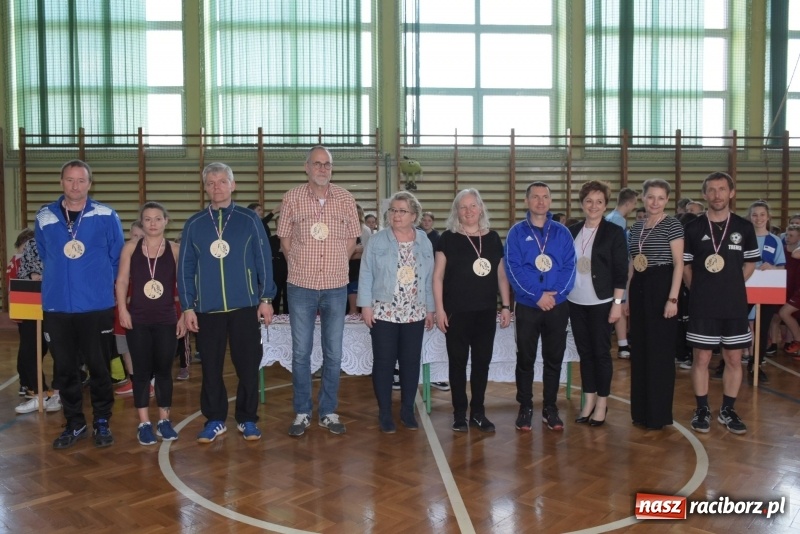 Zdjęcie w galerii na portalu naszraciborz.pl: W zdrowym ciele zdrowy duch – międzynarodowy projekt w Szkole w Tworkowie wiadomości z regionu