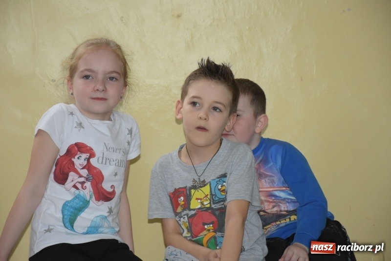 Zdjęcie w galerii na portalu naszraciborz.pl: W zdrowym ciele zdrowy duch – międzynarodowy projekt w Szkole w Tworkowie wiadomości z regionu