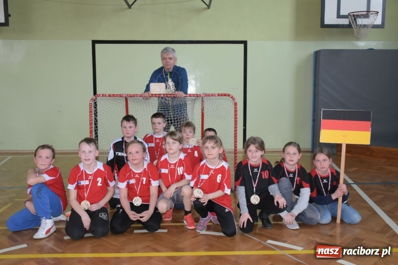 Zdjęcie w galerii na portalu naszraciborz.pl: W zdrowym ciele zdrowy duch – międzynarodowy projekt w Szkole w Tworkowie wiadomości z regionu