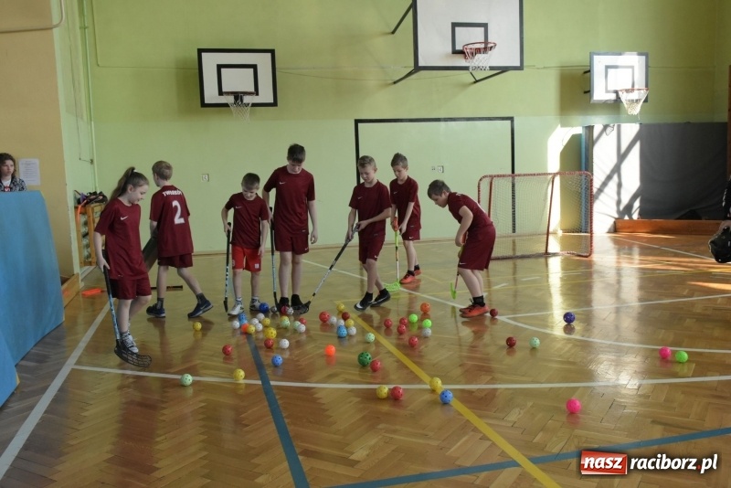 Zdjęcie w galerii na portalu naszraciborz.pl: W zdrowym ciele zdrowy duch – międzynarodowy projekt w Szkole w Tworkowie wiadomości z regionu