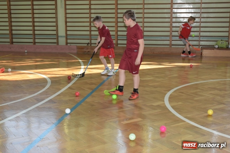 Zdjęcie w galerii na portalu naszraciborz.pl: W zdrowym ciele zdrowy duch – międzynarodowy projekt w Szkole w Tworkowie wiadomości z regionu