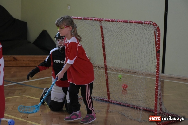 Zdjęcie w galerii na portalu naszraciborz.pl: W zdrowym ciele zdrowy duch – międzynarodowy projekt w Szkole w Tworkowie wiadomości z regionu